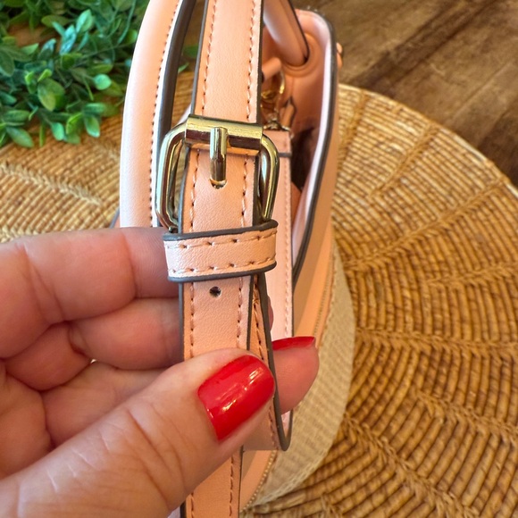 New Nanette Lepore Peach with Tan Weave Bucket Crossbody Bag - Picture 9 of 11